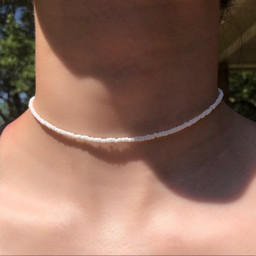 ‘The basics’ choker